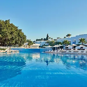 so-nice-boutique-suites.hotelsatayianapa.com/