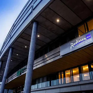 מלון Radisson Blu Airport Terminal ****