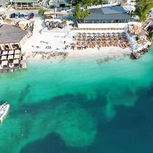 Hotel Esmerald Ksamil