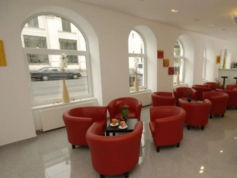 Hotel City Residence Vienna 3*,